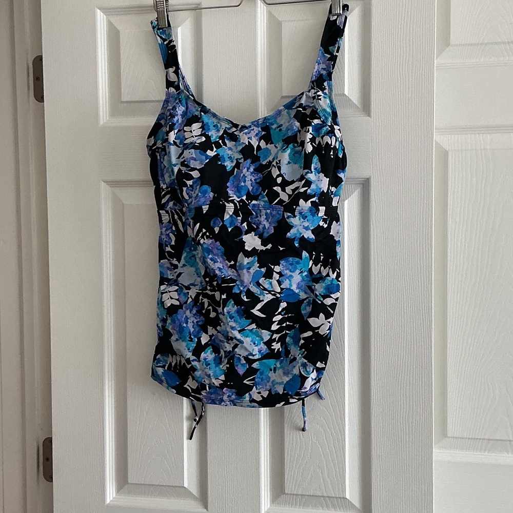 Swimsuits For All Blue Floral Camisole